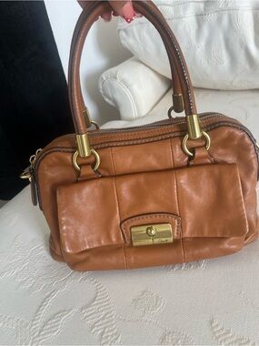 Coach Kristin Satchel